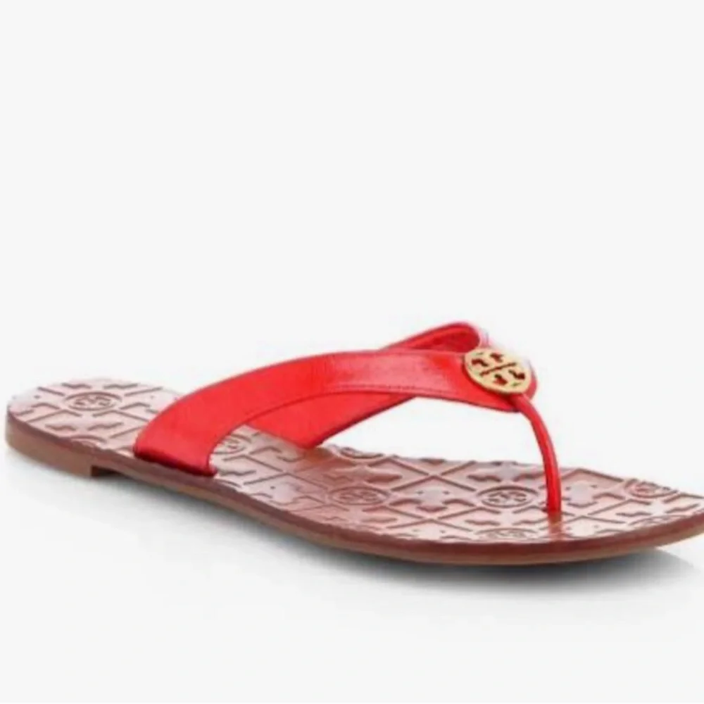 Tori Burch Thora Sandals in Red Patent Leather EUC with Shoe Box